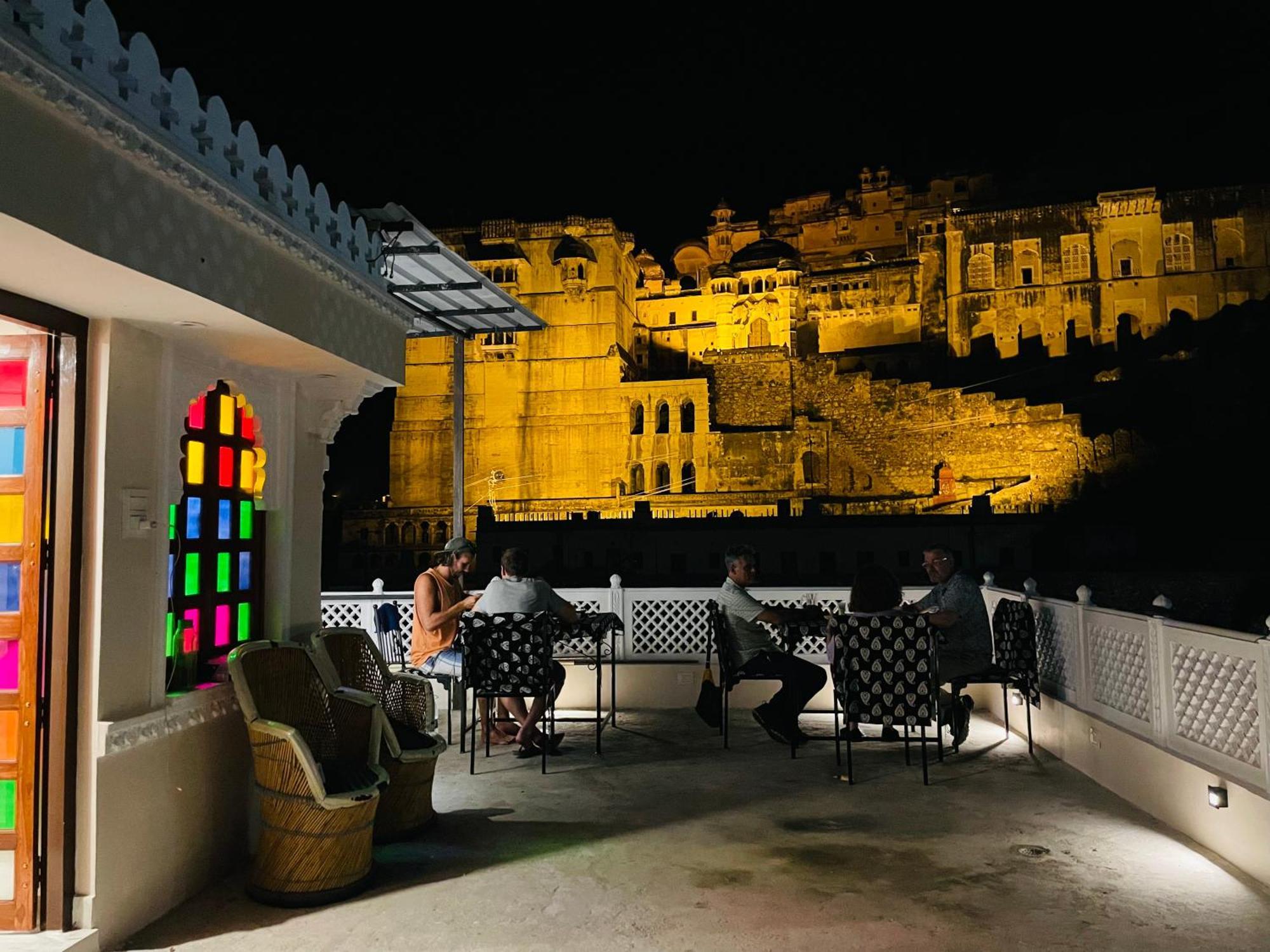 The Castle View Homestay Būndi Екстериор снимка