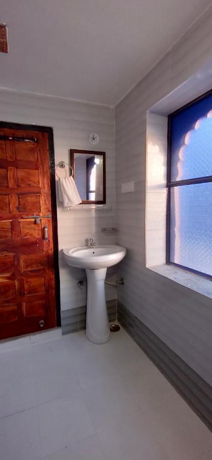 The Castle View Homestay Būndi Екстериор снимка